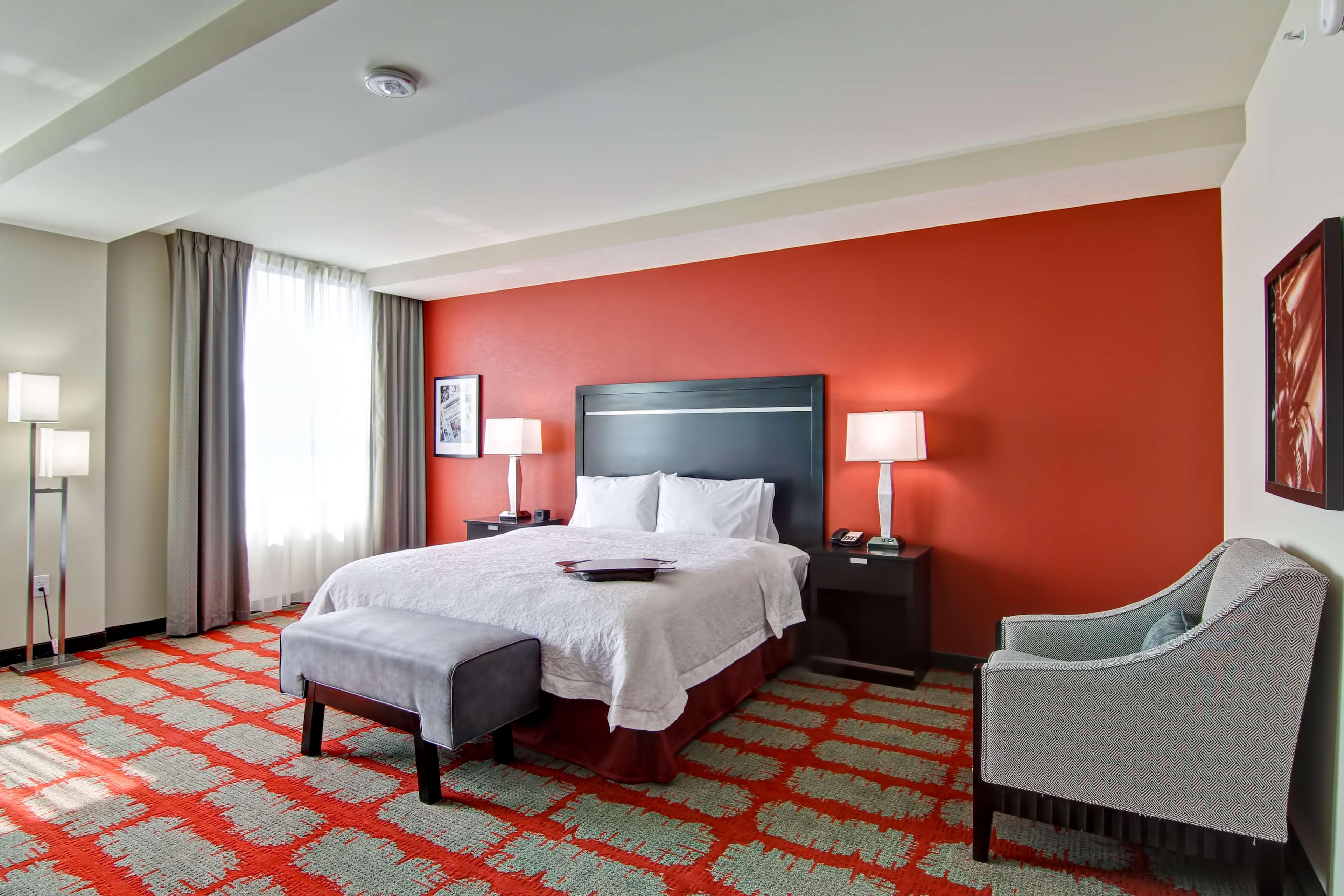 Hampton Inn And Suites Cincinnati - Downtown Exteriör bild